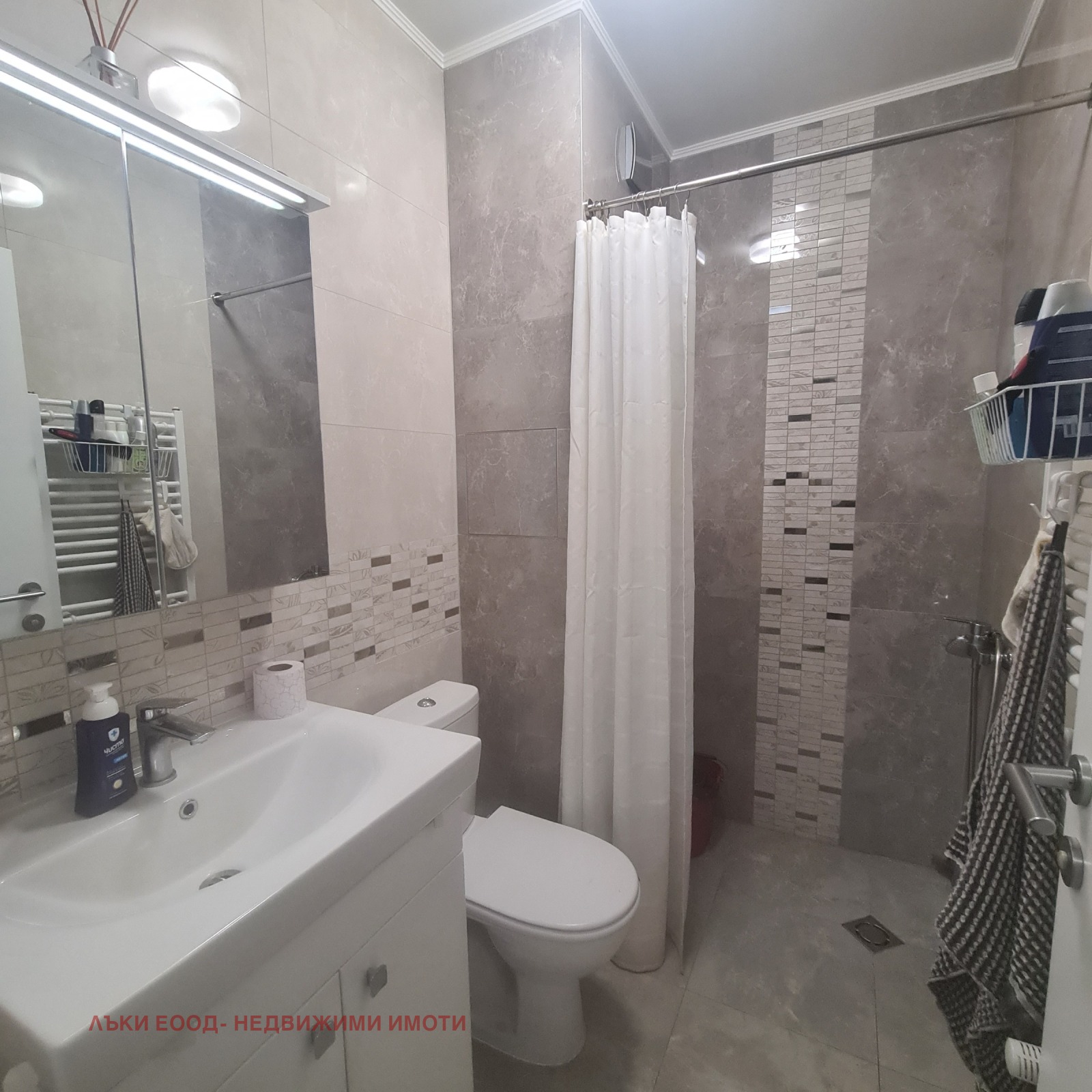 Дава под наем 2-СТАЕН, гр. София, Изгрев, снимка 8 - Апартаменти - 53986787