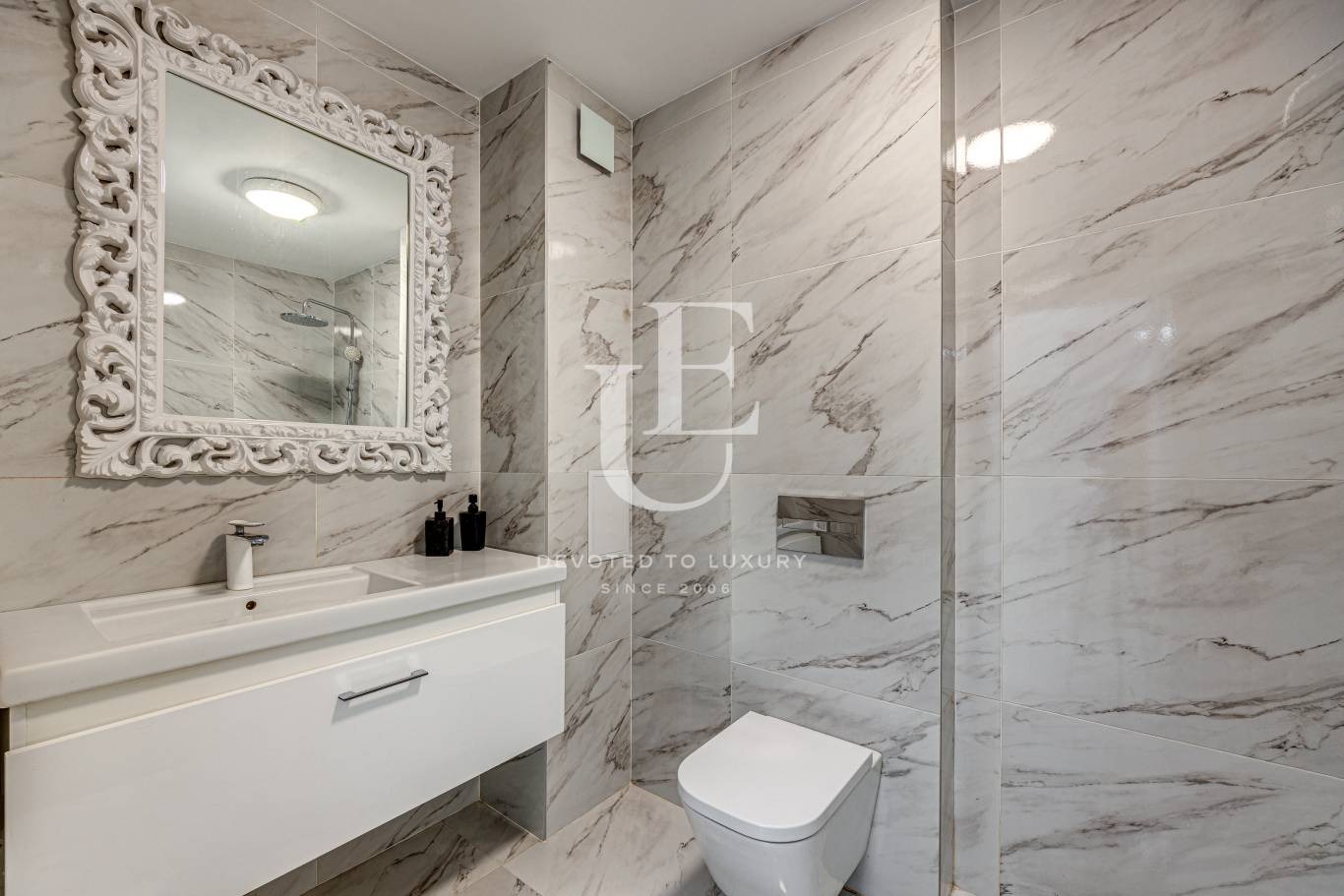 Дава под наем 3-СТАЕН, гр. София, Център, снимка 6 - Апартаменти - 53892797