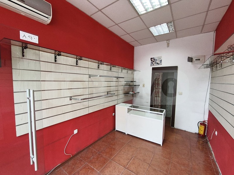 Дава под Наем МАГАЗИН в град Варна, Чаталджа - 15 кв.м / 350 € » 684.54 лв., ТОПИММО
