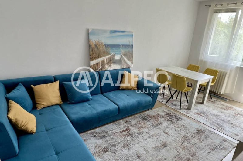 Дава под нем  2-стаен, град София, Дружба 1 •  600 EUR • ID 32782841 — holmes.bg - [1] 