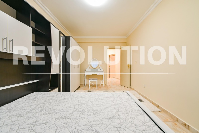 K pronájmu  2 ložnice Sofia , Chladilnika , 96 m2 | 77631676 - obraz [14]