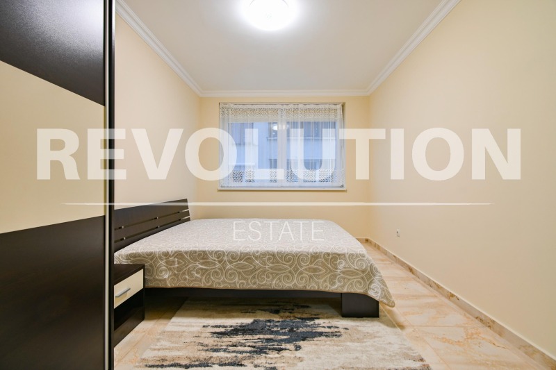 K pronájmu  2 ložnice Sofia , Chladilnika , 96 m2 | 77631676 - obraz [11]