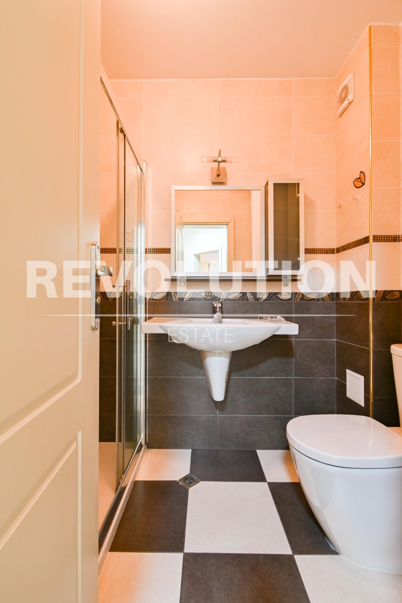 K pronájmu  2 ložnice Sofia , Chladilnika , 96 m2 | 77631676 - obraz [17]