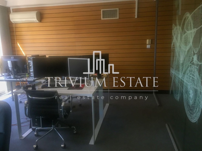 Da affittare  Ufficio Plovdiv , Tsentar , 222 mq | 50610305 - Immagine [9]