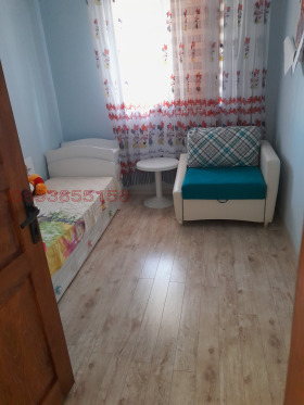    3- | Imot.bg    8