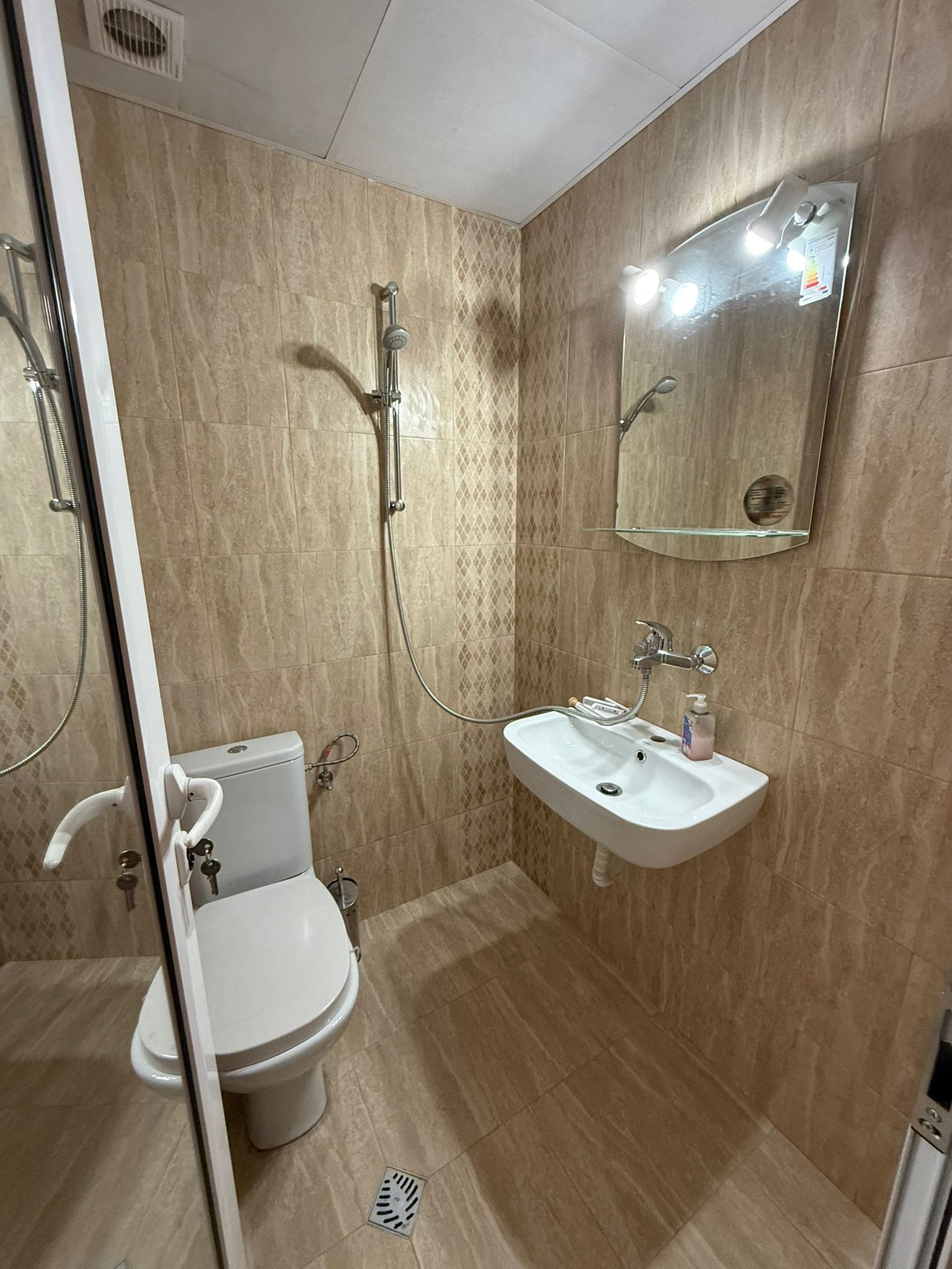 Дава под наем СТАЯ, гр. София, Орландовци, снимка 2 - Стаи под наем - 53961683