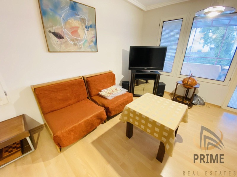 Vuokrattavana  2 makuuhuonetta Burgas , Vazraždane , 130 neliömetriä | 50914460 - kuva [5]