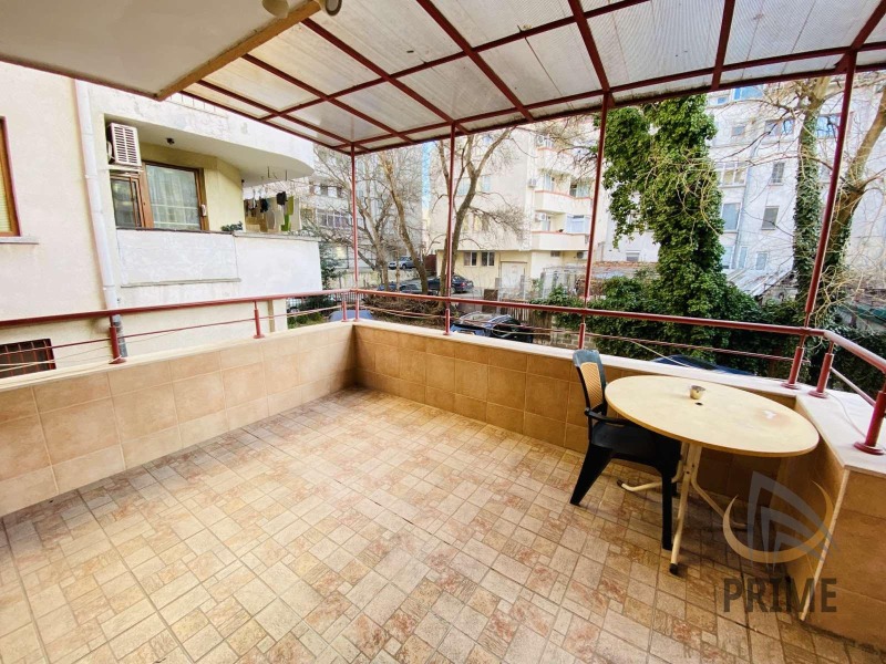 Vuokrattavana  2 makuuhuonetta Burgas , Vazraždane , 130 neliömetriä | 50914460 - kuva [7]