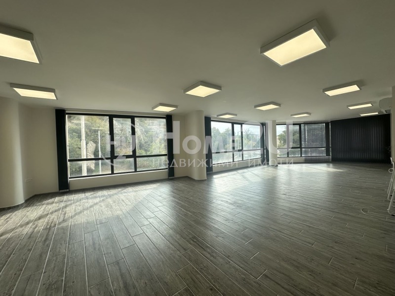 Da affittare  Ufficio Plovdiv , Tsentar , 180 mq | 83264725 - Immagine [2]