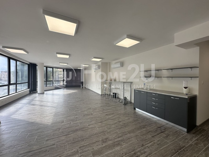 Da affittare  Ufficio Plovdiv , Tsentar , 180 mq | 83264725 - Immagine [3]