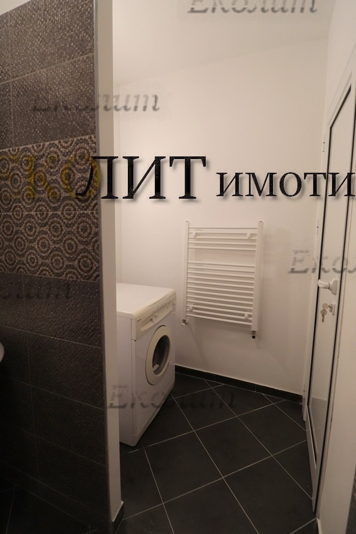 Дава под наем 2-СТАЕН, гр. София, Център, снимка 5 - Апартаменти - 54881193