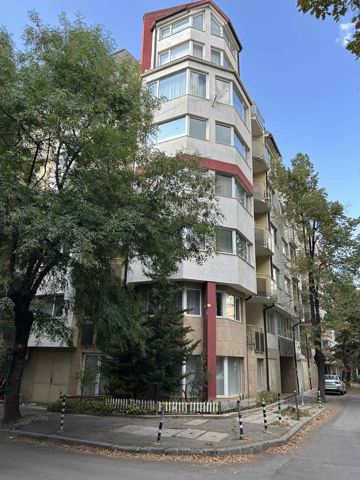 Дава под наем 2-СТАЕН, гр. София, Лагера, снимка 9 - Апартаменти - 55181719