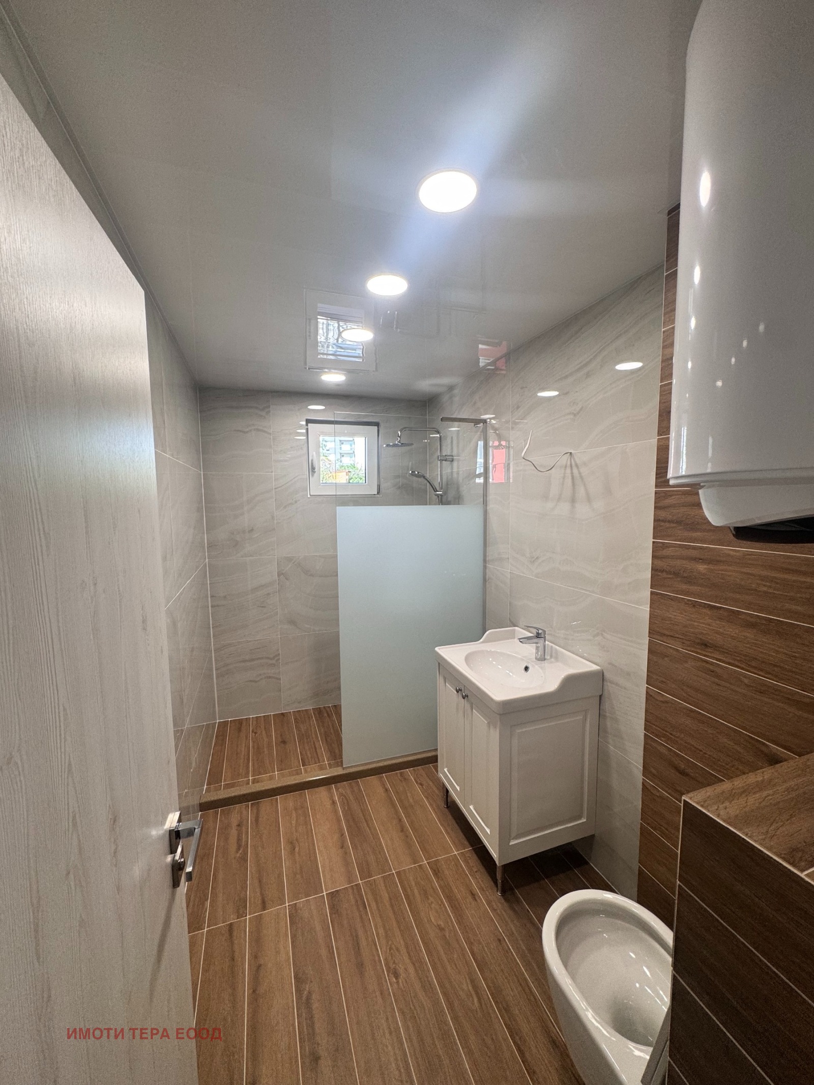 Дава под наем 2-СТАЕН, гр. Варна, Възраждане 3, снимка 10 - Апартаменти - 54309522