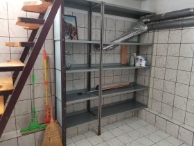 Butik Tsentar, Sofia 10