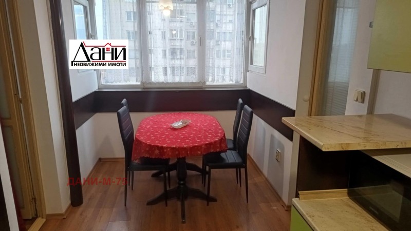 En renta  1 dormitorio Shumen , Pazara , 65 metros cuadrados | 54090545 - imagen [4]