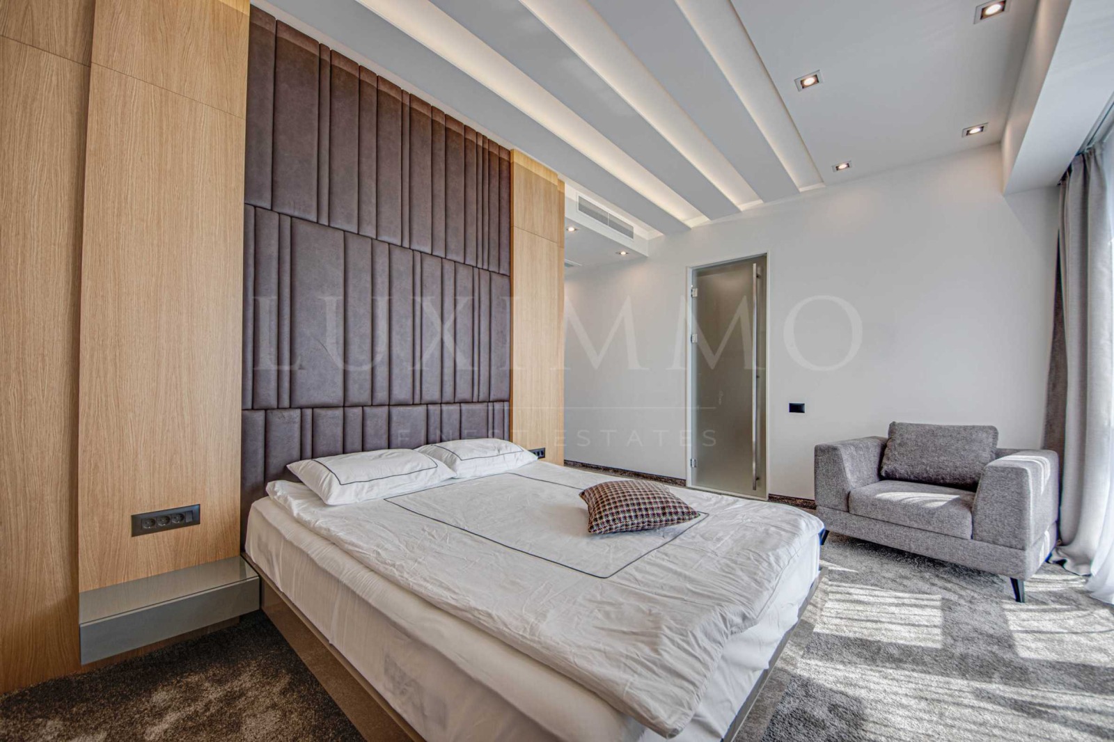 Дава под наем 3-СТАЕН, гр. София, Център, снимка 14 - Апартаменти - 45854852