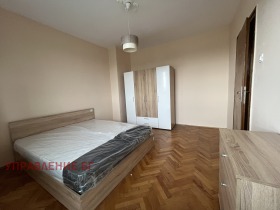 1 quarto Nadejda 1, Sofia 2