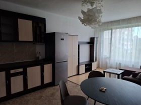 2 makuuhuonetta Gotse Deltšev, Sofia