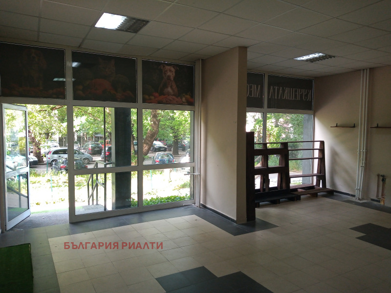 Дава под наем  Магазин град София , Банишора , 72 кв.м | 90289791
