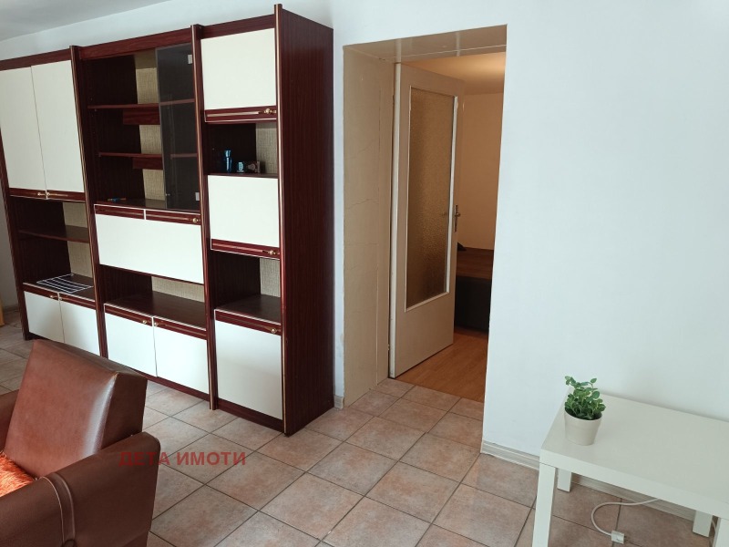För uthyrning  1 sovrum Sofia , Pavlovo , 75 kvm | 65614680 - bild [4]