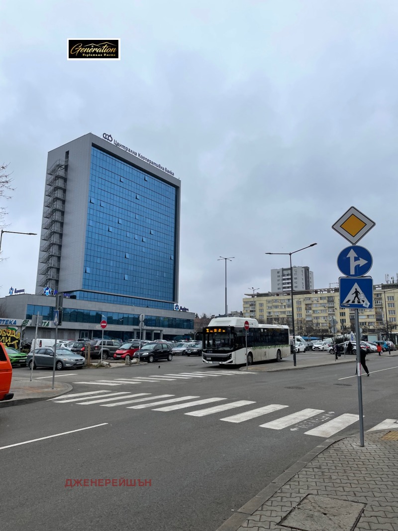 Para alugar  Bar; Cafeteria Sofia , Geo Milev , 210 m² | 76004381