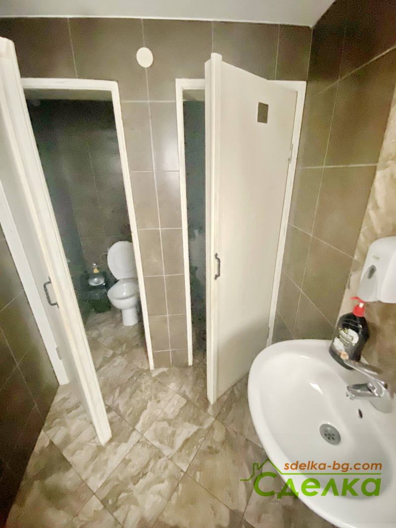 K pronájmu  Bar; Kavárna Gabrovo , Centar , 100 m2 | 24636784 - obraz [11]