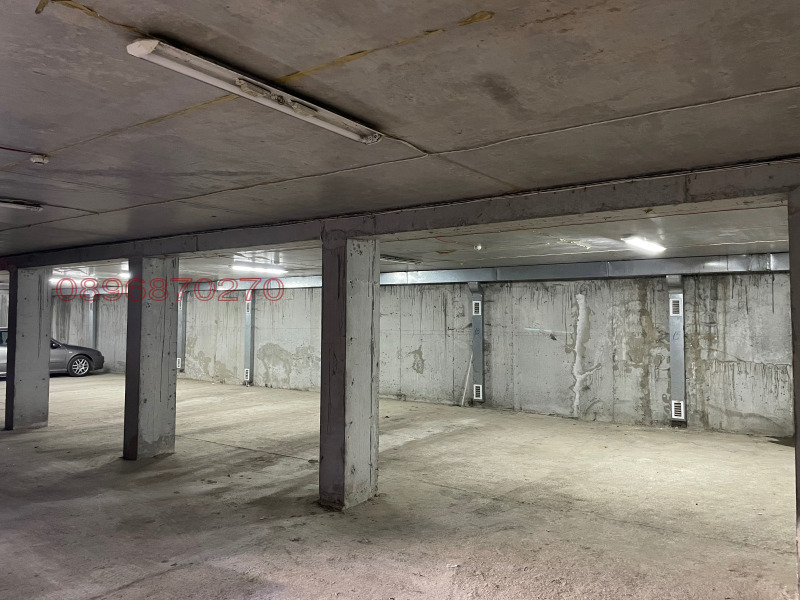 Te huur  Parkeerplaats Ruse , Rodina 1 , 23 m² | 14415288 - afbeelding [3]