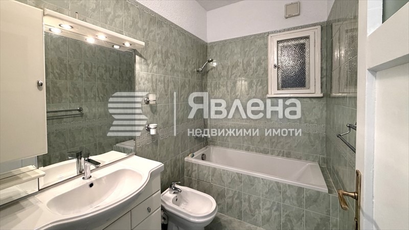 Дава под наем 3-СТАЕН, гр. София, Център, снимка 5 - Апартаменти - 55127221