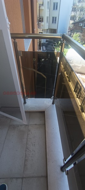 ���� ��� ���� 3-����� | Imot.bg � ����� ������ 12