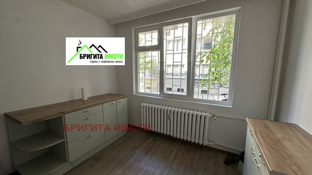 För uthyrning  Kontor Sofia , Centar , 100 kvm | 54580206 - bild [3]