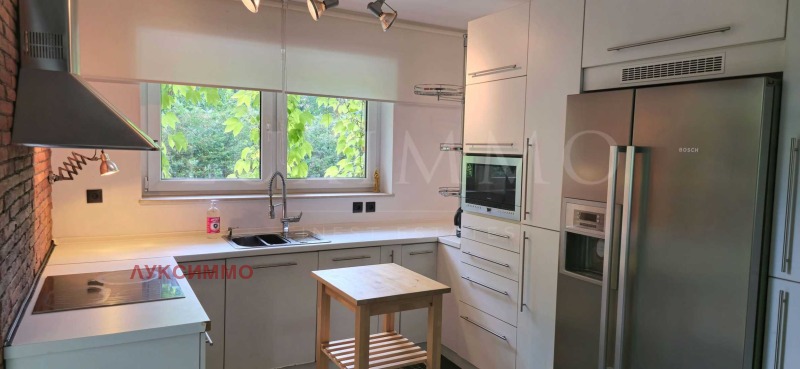 A louer  Maison Sofia , Pavlovo , 300 m² | 77798939 - image [6]