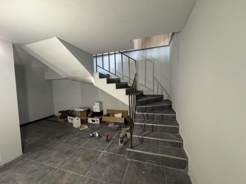 Дава под наем МАГАЗИН, гр. Варна, Виница, снимка 3 - Магазини - 52801644