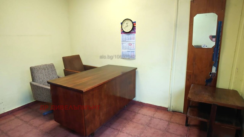 Дава под наем СКЛАД, гр. Бургас, Възраждане, снимка 3 - Складове - 52790003