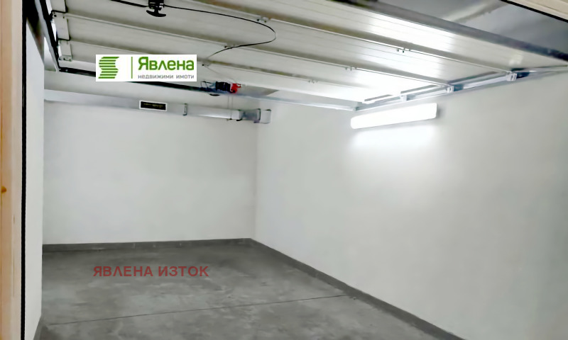 Дава под наем ГАРАЖ, ПАРКОМЯСТО, гр. София, Изток, снимка 4 - Гаражи и паркоместа - 52671085