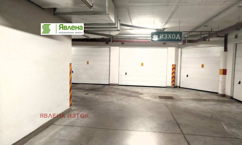 Дава под наем ГАРАЖ, ПАРКОМЯСТО, гр. София, Изток, снимка 2 - Гаражи и паркоместа - 52671085