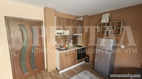 АТЕЛИЕ, ТАВАН, 40 m2