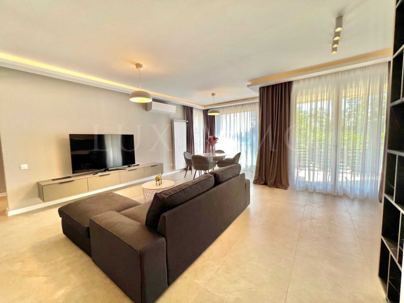 A louer  2 chambres Sofia , Manastirski livadi , 128 m² | 62694339