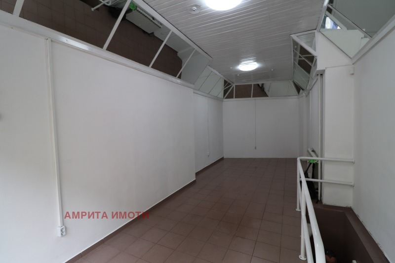 Do wynajęcia  Sklep Sofia , Centar , 42 mkw | 52941522 - obraz [6]