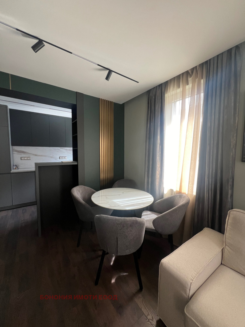 Do wynajęcia  1 sypialnia Sofia , Malinowa dolina , 62 mkw | 13882687 - obraz [15]