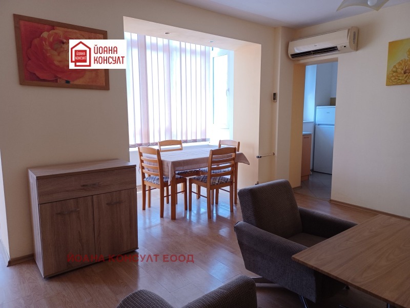 Te huur  Studio Pleven , Sjirok tsentar , 38 m² | 53223702