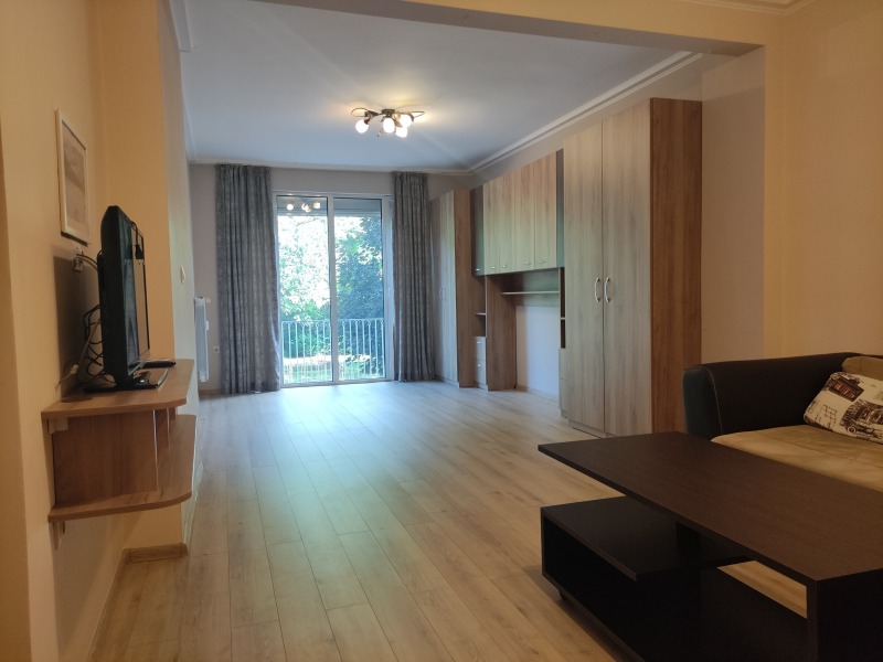 För uthyrning  1 sovrum Sofia , Centar , 84 kvm | 41063549 - bild [5]
