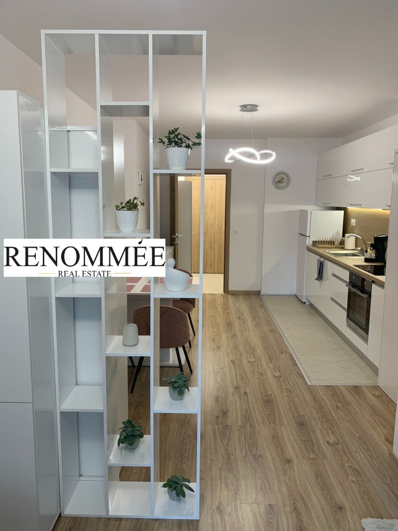 Дава под Наем 2-СТАЕН в град София, Център - 52 кв.м / 720 € » 1 408.20 лв., РЕНОМЕ НЕДВИЖИМИ ИМОТИ