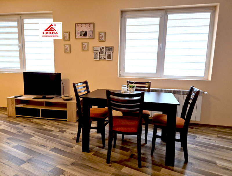 K pronájmu  1 ložnice Ruse , Centar , 70 m2 | 42221132 - obraz [4]