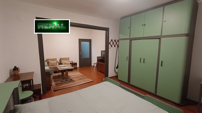 Дава под наем 2-СТАЕН, гр. София, Център