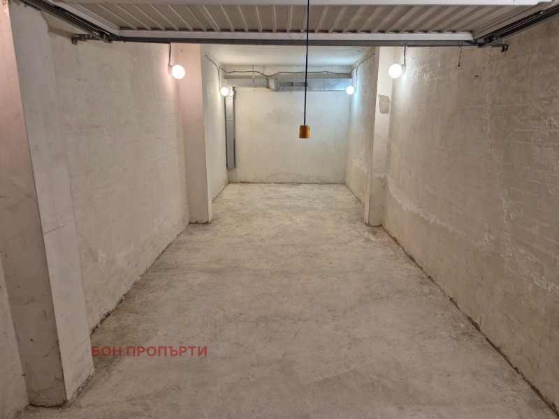 Издаје се  Гараге Софија , Гео Милев , 20 м2 | 39167355 - слика [2]