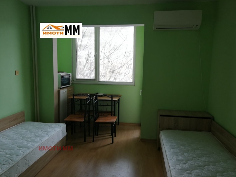 Da affittare  Studio Plovdiv , Karshiiaka , 40 mq | 61000268 - Immagine [2]