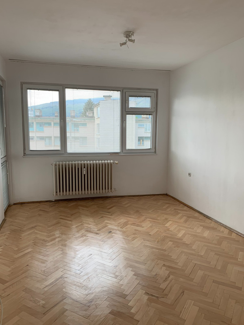 Zu vermieten  1 Schlafzimmer Sofia , Lozenez , 70 qm | 14006575 - Bild [2]