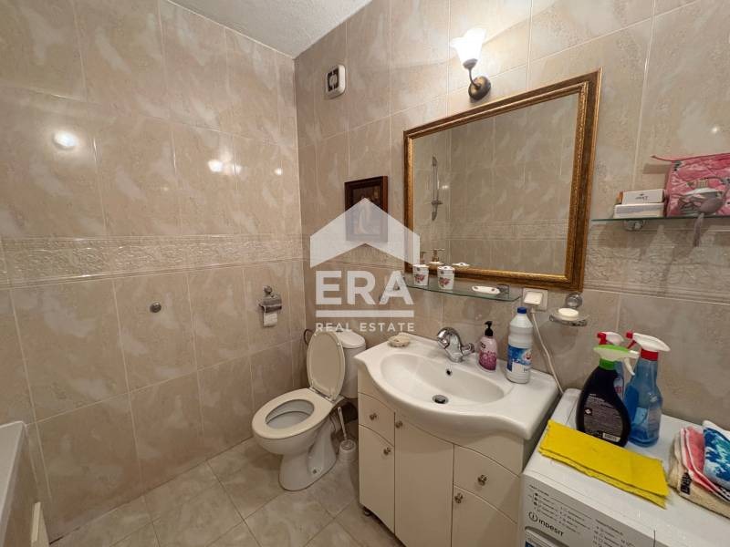 Zu vermieten  1 Schlafzimmer Sofia , Iwan Wazow , 70 qm | 30692344 - Bild [8]