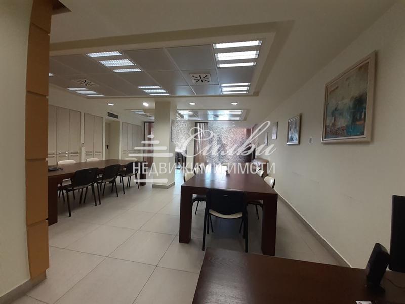 Дава под наем  Офис град Шумен , Център , 135 кв.м | 28585414 - изображение [3]