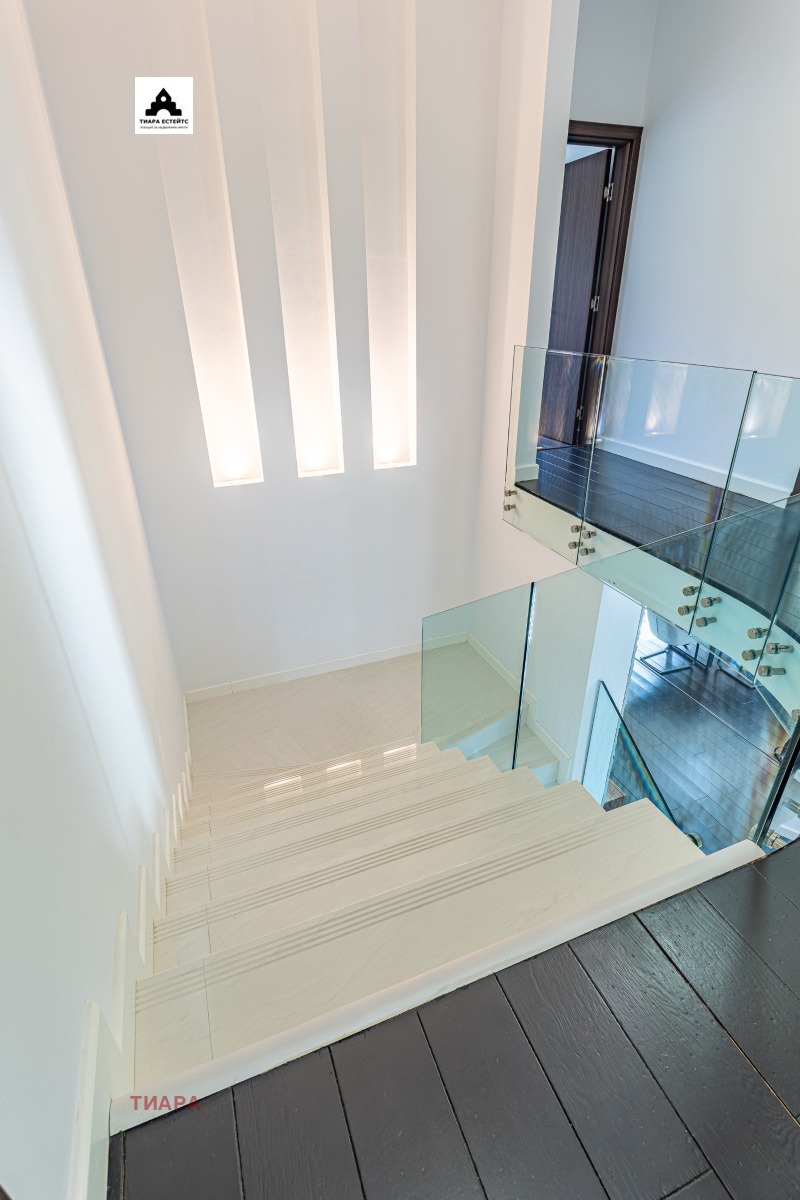 De inchiriat  Casa Sofia , m-t Cambanite , 540 mp | 43756555 - imagine [8]